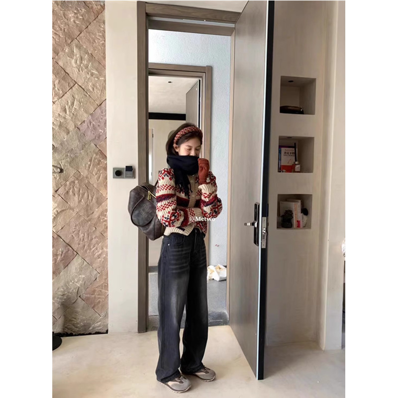 أخت سمينة كبيرة الحجم تدعى م details Picture