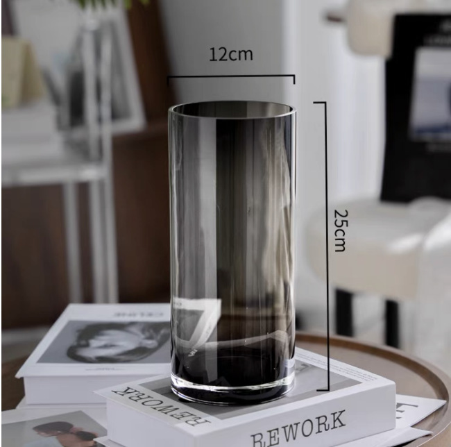 Factory direct sales of glass vases, modern and simple home decorations, vases for living rooms, bedrooms, hotels and model rooms Application Scenario