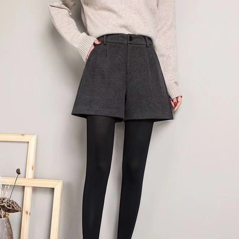 灰色短裤女秋冬外穿百搭2025新款高腰a字版冬季大码西装休闲裤子细节图