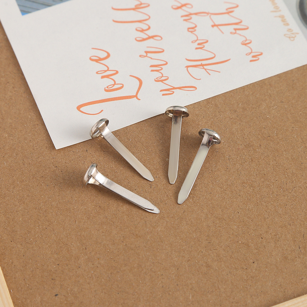 钉子/夹码钉/舌钉/混泥土钉/铁钉细节图