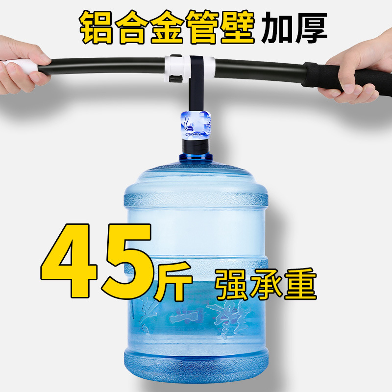 The curved rod car wash mop with soft bristles does not damage the car brush. It is a portable household car brush with a long handle and extendable car wash brush Application Scenario