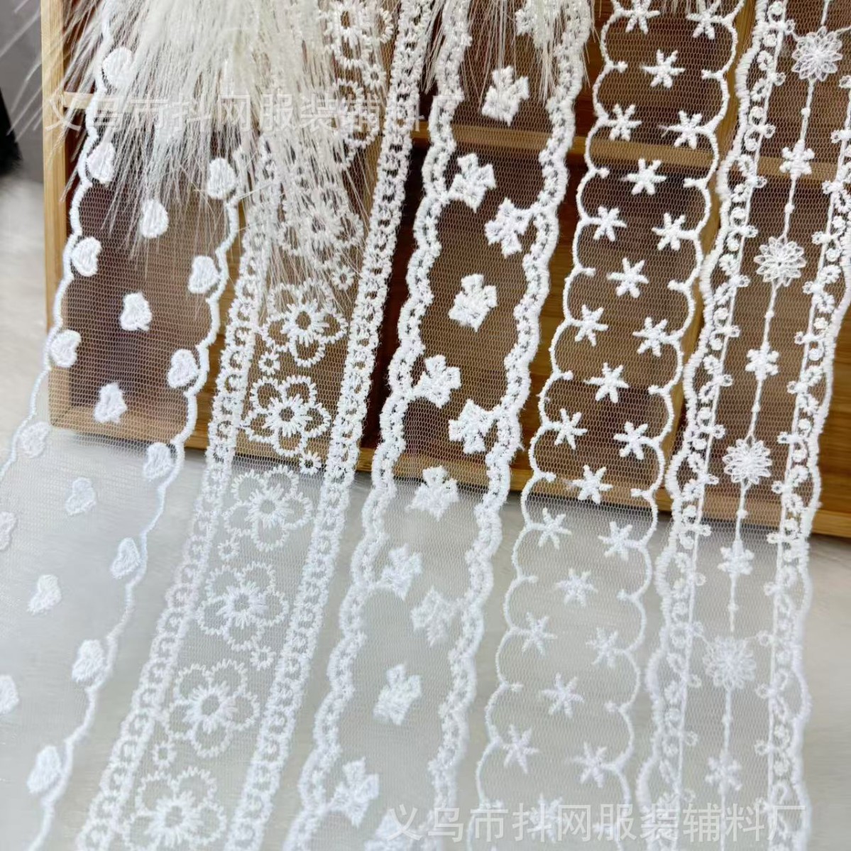 蕾丝白色花边婚纱刺绣织带洛丽塔手工diy发饰头饰蝴蝶结织带批发产品图