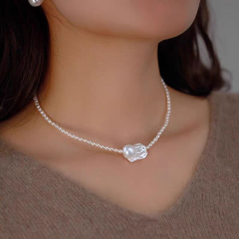 Natural rice-grain freshwater pearl necklace for women, light luxury, niche design, high-end Baroque pendant, neckchain, bone chain Specification image