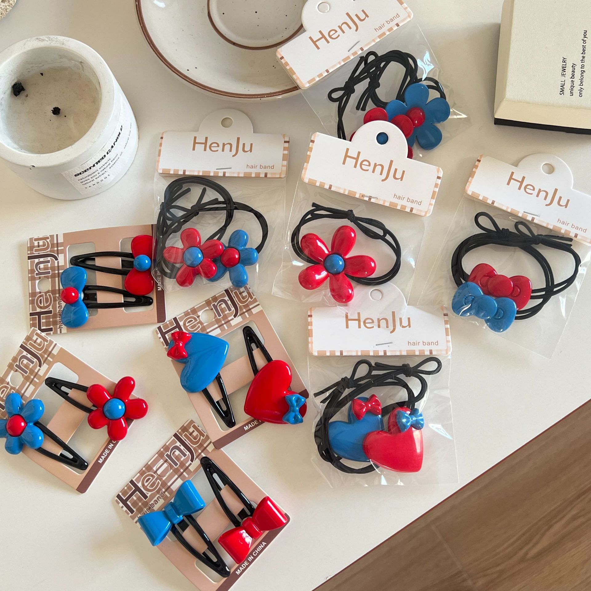 Korean red and blue bow flower hair clips, bangs, bb clips, sweet girl ponytail ties, hair bands, hair ties and headwear Application Scenario