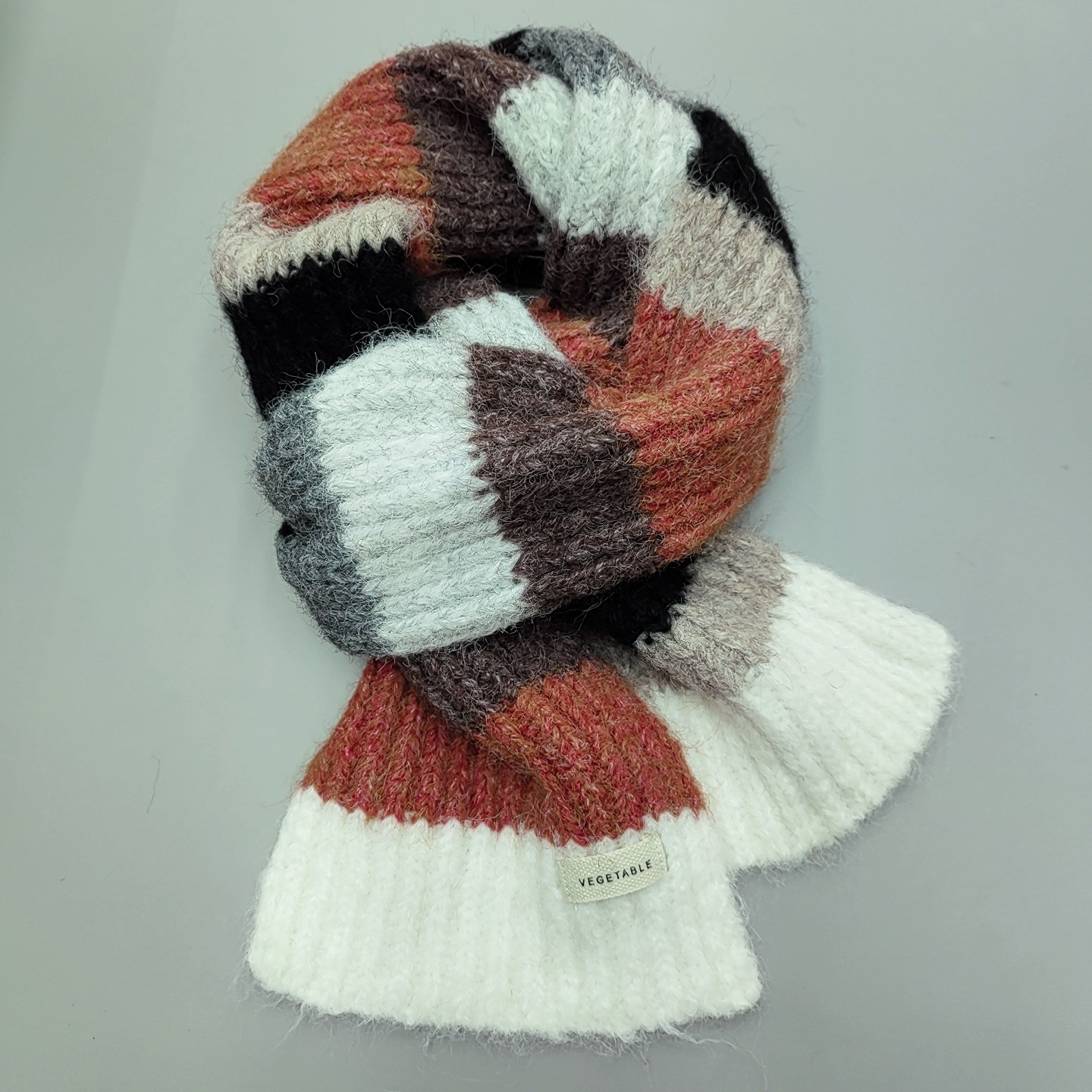 Korean retro seven-color patchwork knitted woolen scarf for women's autumn and winter couples, thickened, warm and versatile, trendy scarf Specification image