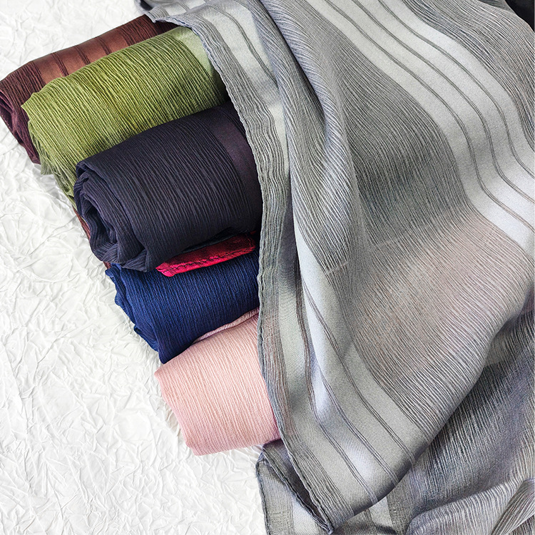 女式时尚百搭围巾头巾条纹褶皱设计渐变中东阿拉伯包头巾