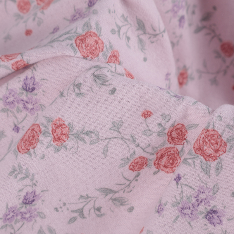 现货全面磨毛印花面料苏醒花碎花布秋款娃衣童装连衣裙面料细节图