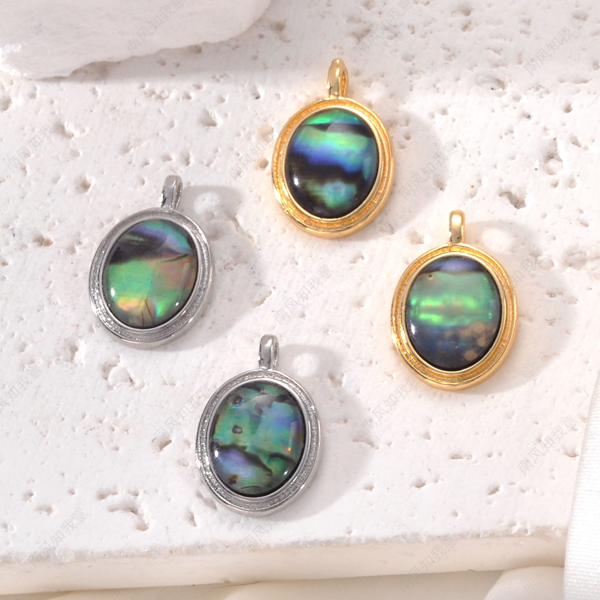 Copper-plated 18k gold pearl necklace pendant with abalone and shell oval tag, high-end DIY jewelry accessory Application Scenario