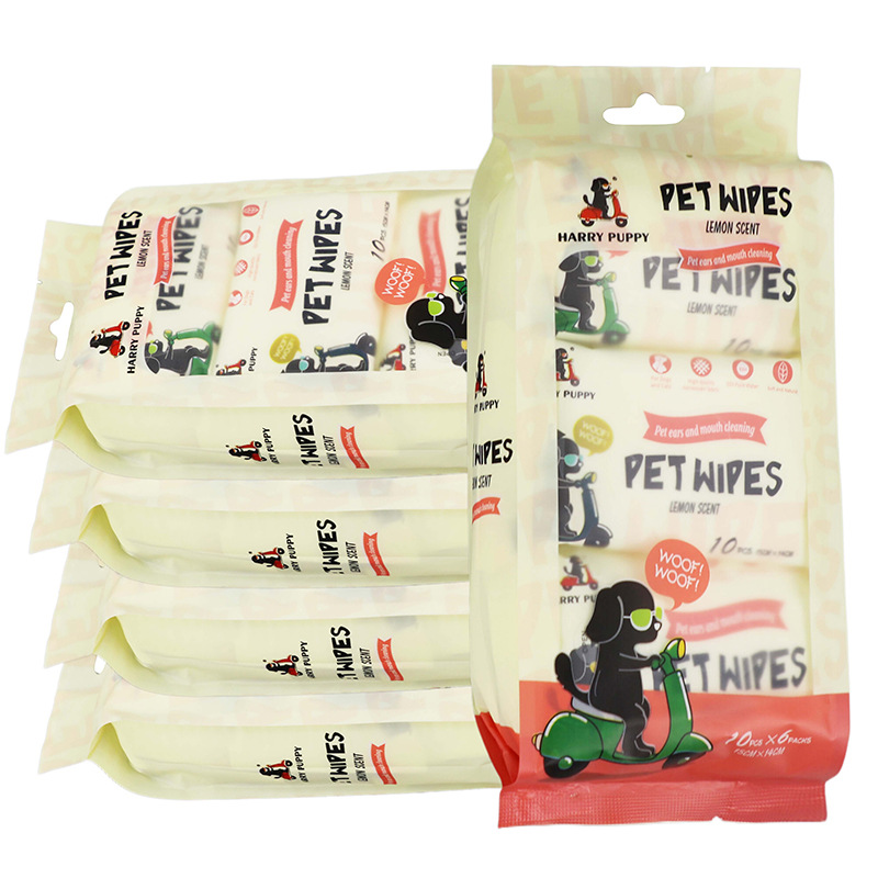 10-piece 6-pack mini pet wet wipes for removing tear stains, sterilization, deodorization and odor. Universal cleaning wet wipes for cats and dogs Application Scenario