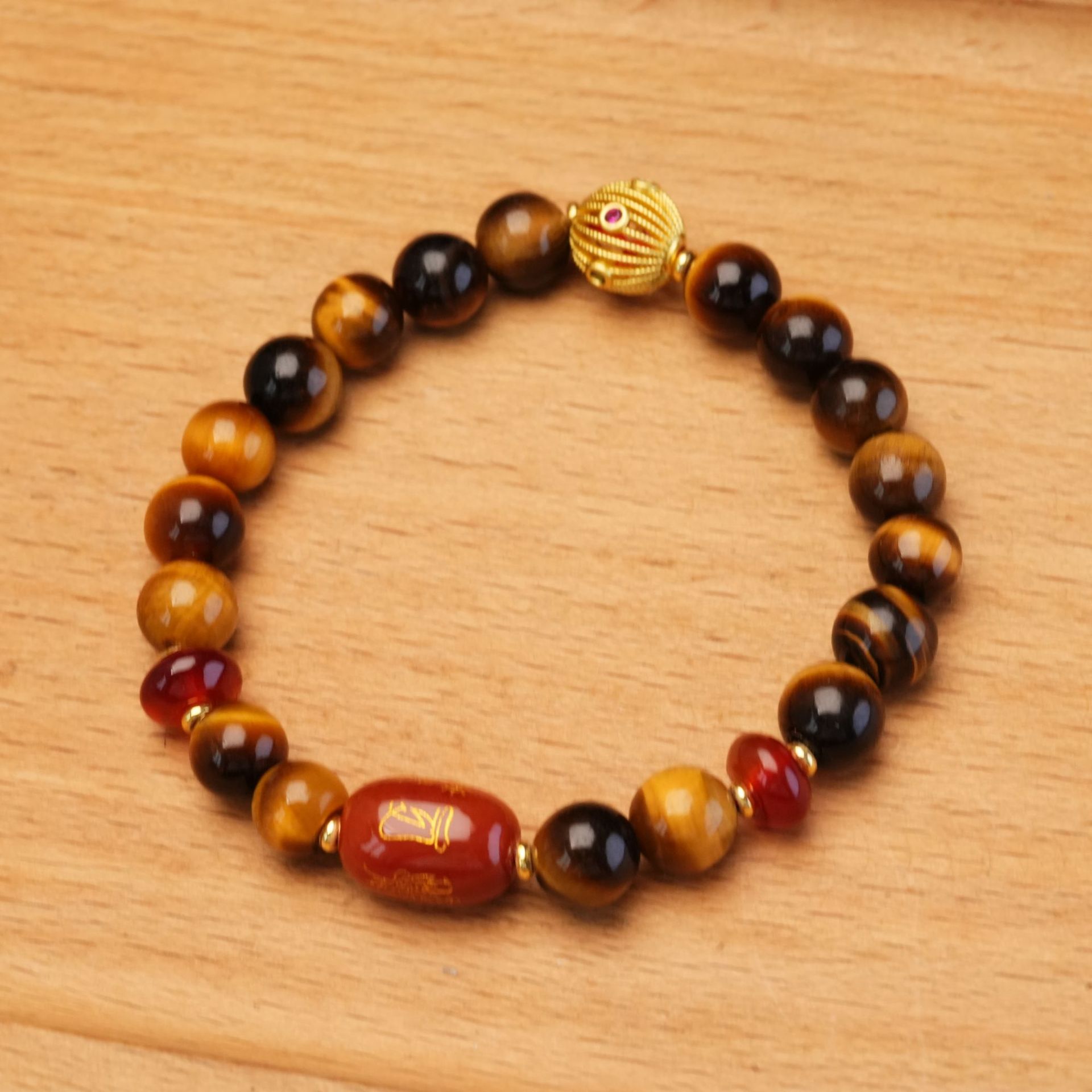 New Chinese-style natural agate bracelet, a retro, light luxury and simple women's bracelet, beaded jewelry accessory Application Scenario