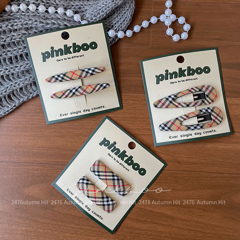 New Korean autumn geometric checkered hair clip, handcrafted fabric, children's side fringed bangs clip, girl's hair accessory pinkboo retro British checkered hair clip set, fabric style, autumn and winter commuting fashion quality Application Scenario