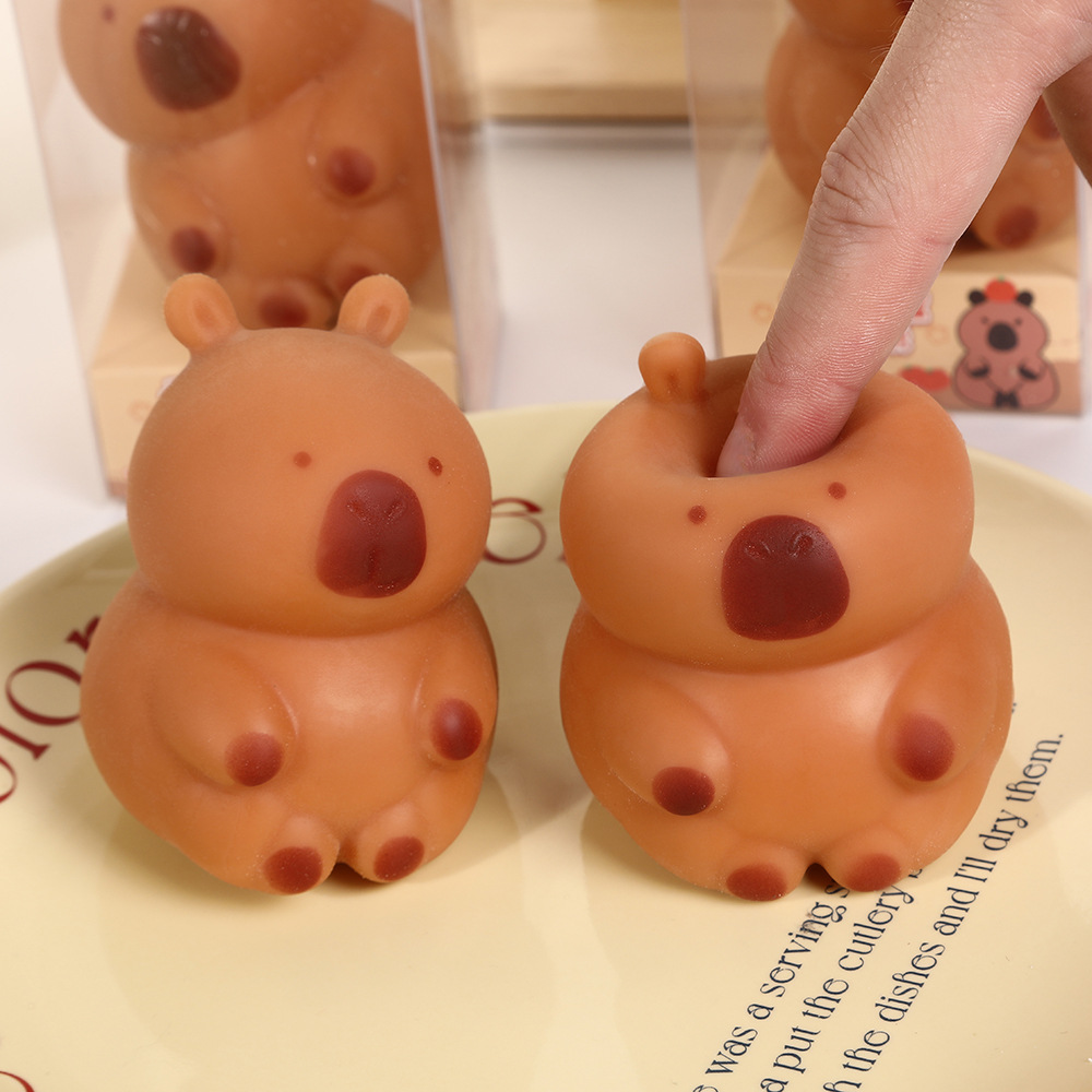 Douyin's popular Kapibala Pinch Play large cute guinea pig TPR toy children's slow rebound stress relief figurine Specification image