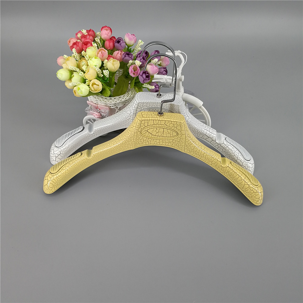 衣架/折叠衣架/塑料衣架/衣服架子/衣服架细节图