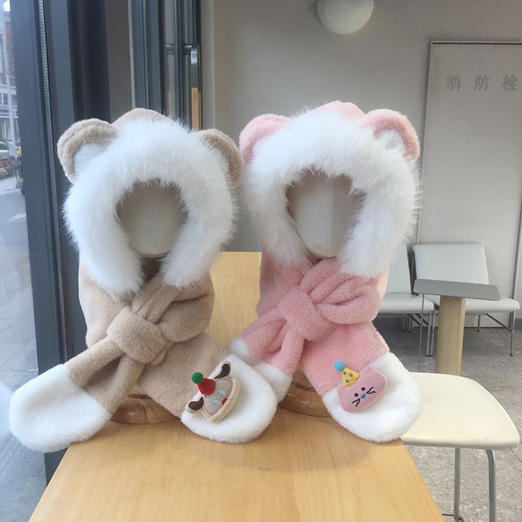Korean baby winter warm and cute Christmas bear patchwork hat and scarf integrated fleece and thickened ear-protective cap details Picture