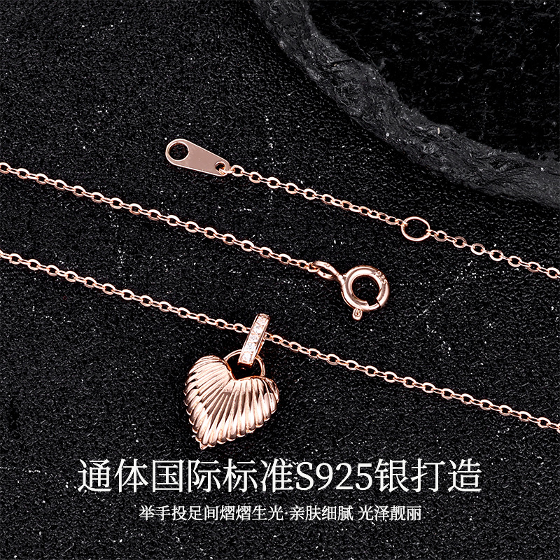 Zhuoheng selects the best-selling Amazon cross-border love pendant necklace for women, 925 sterling silver and real gold Brazilian Valentine's Day collarbone chain pendant details Picture