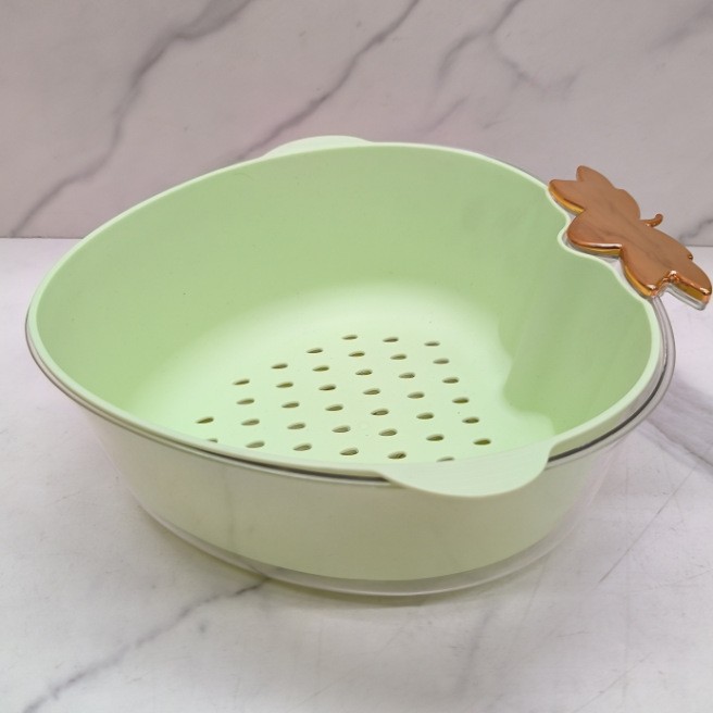 Double-layer radish, cute draining basket, fruit plate, vegetable washing basket, kitchen, home, living room, fruit basket, vegetable washing basket Application Scenario