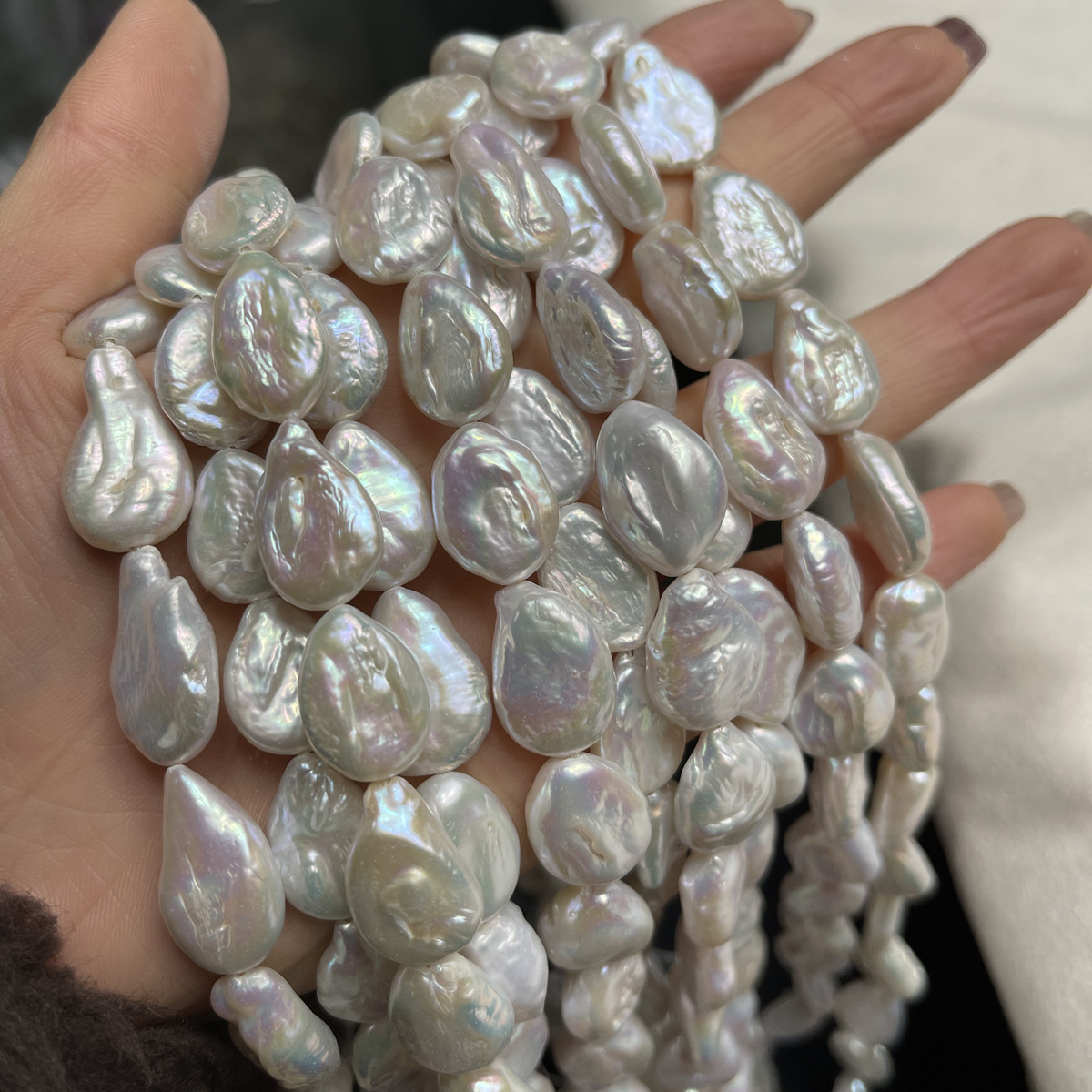Wholesale natural freshwater pearls 10x15-11x16mm Baroque water drop scattered beads diy handcrafted beading jewelry