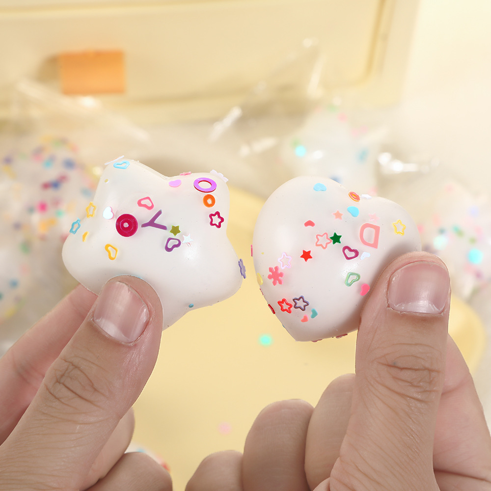 Xiaohongshu's popular five-pointed star cute pinching fun Night Market stall stress-relieving little love children's fun stress-relieving toys Specification image