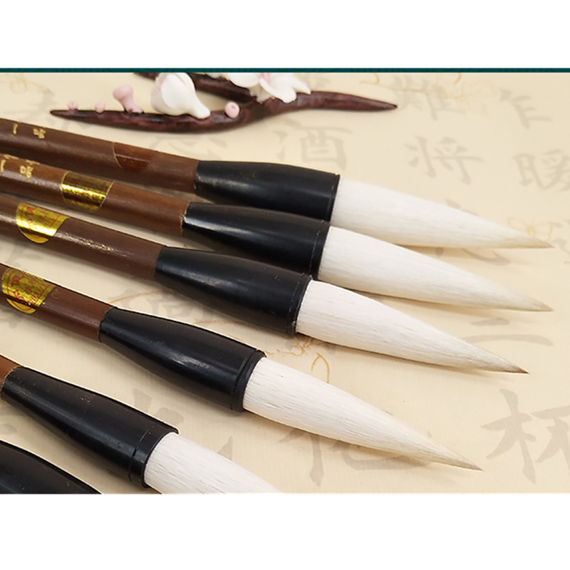 Wang Yipin's calligraphy with a goat hair brush, specializing in Spring Festival couplets and couplets, features large regular script and characters in goat hair, as well as adult traditional Chinese landscape paintings Specification image