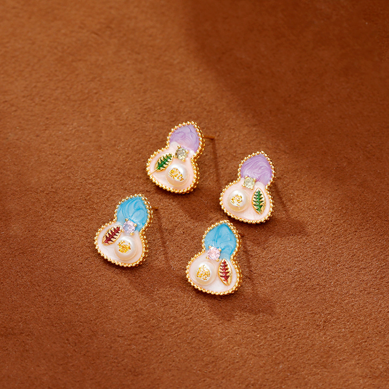 Enamel drop glaze contrasting color taro purple gourd earrings, freshwater pearl stud earrings, fashionable, elegant and high-end, best-selling earrings
