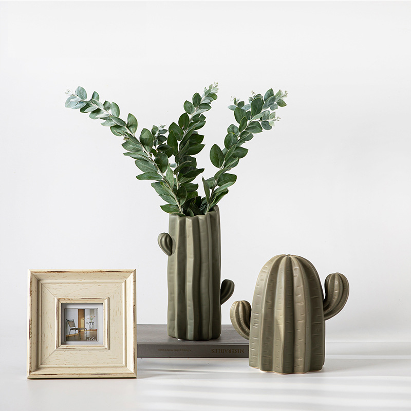 2026 Nordic-style green cactus ceramic decorative item for home living room TV cabinet, creative ceramic vase Specification image