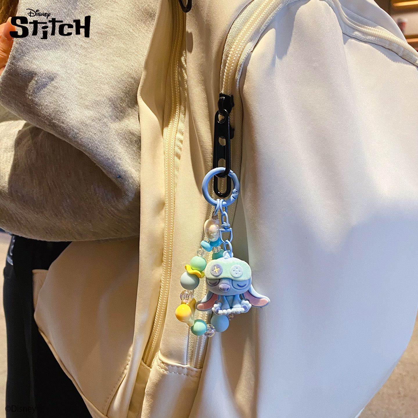 Genuine Stitch plush toy, keychain, women's exquisite mobile phone chain, beaded key chain, couple bag pendant Application Scenario