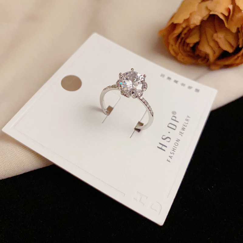 Wholesale of niche cross-border light luxury and high-end diamond-encrusted six-prong ring for women, exquisite, fashionable and versatile design sense index finger ring details Picture