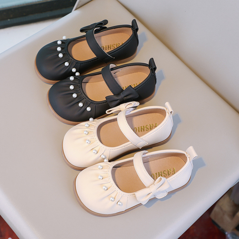 女童皮鞋春秋新款可爱珍珠休闲儿童公主宝宝鞋中大童软底单鞋