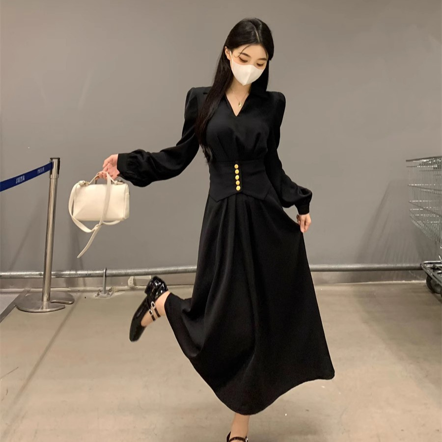 Autumn and winter light luxury French V-neck style, large-sized casual, waist-cinching and slimming, high-waisted women's clothing, slightly plump, popular online dress Specification image