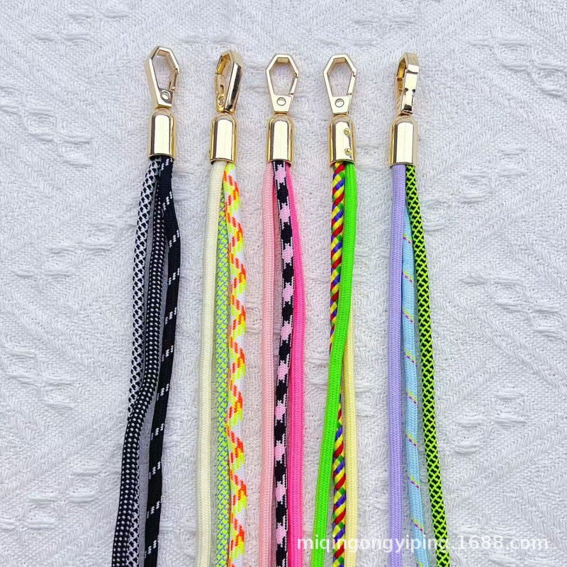 New color-blocked short phone lanyard, dopamine wrist lanyard, phone case hand-held lanyard, outdoor travel anti-loss short lanyard Specification image