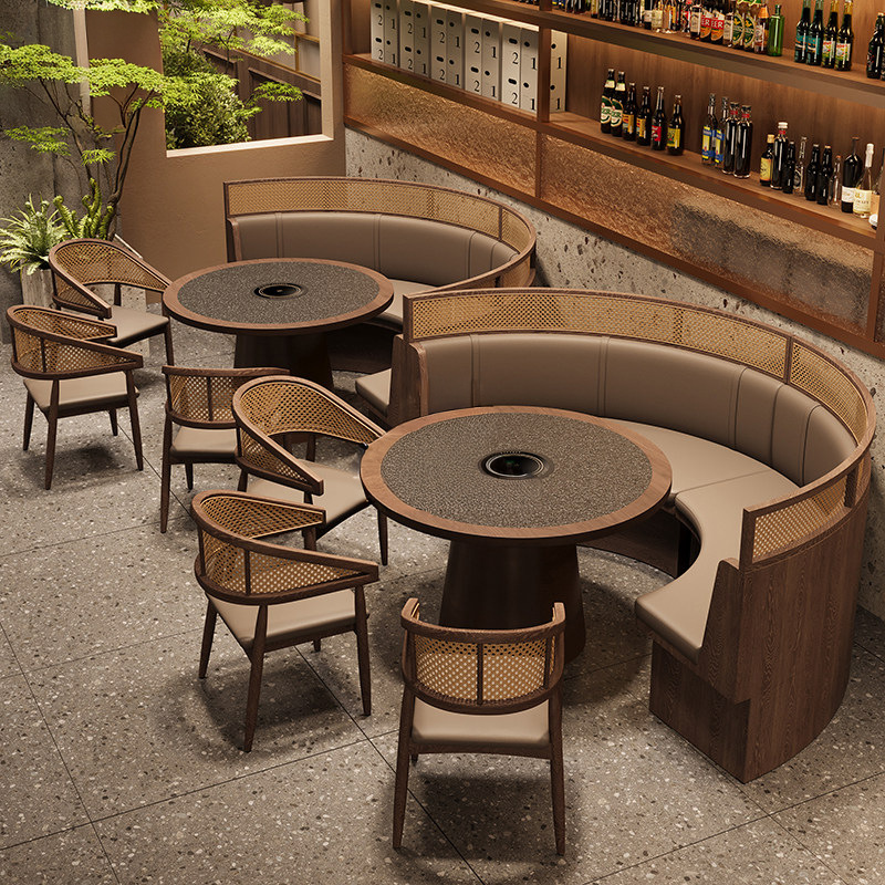 Star Factory wholesals mountain and wild-style hot pot restaurants, restaurant tables, chairs, booths, sofas, hotels, Hunan cuisine restaurants, barbecue and grilled meat restaurants, booths and tables for commercial use Application Scenario