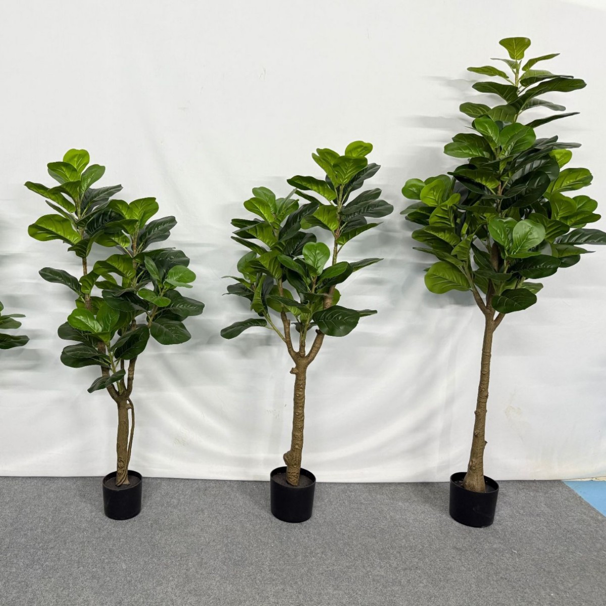 Simulated new style Ficus lyrata potted plant, large home floor-standing decorative item, green plant for homestay and shopping mall decoration, Ficus lyrata