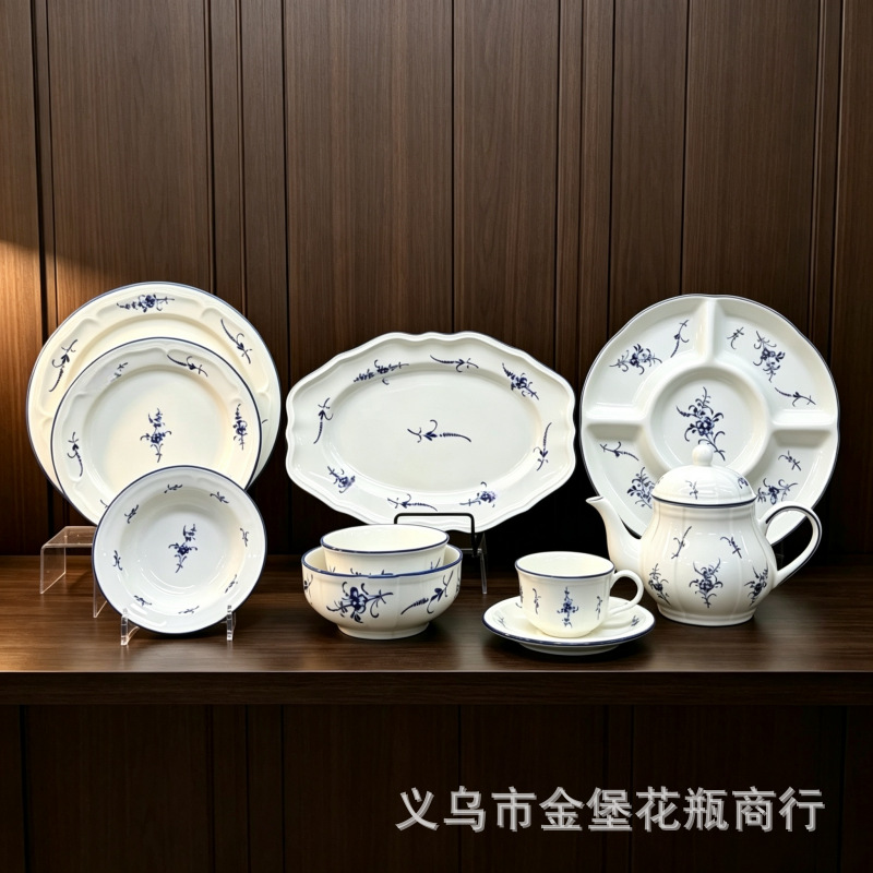 Cute cherry relief ceramic tableware set, red outline household bowls and plates, popular fruit ceramic tableware batch Application Scenario
