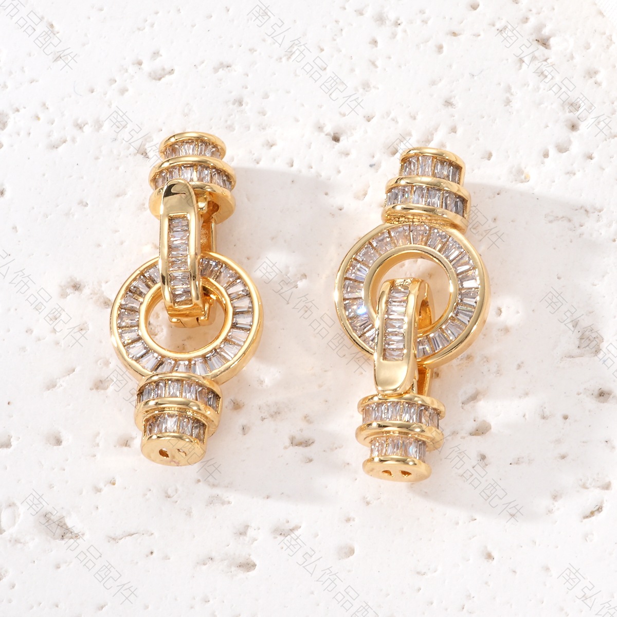 Pearl necklace clasp, copper-plated with real gold and studded with zirconium rings, 8-shaped clasp, universal clasp, high-end and color-preserving DIY accessory details Picture