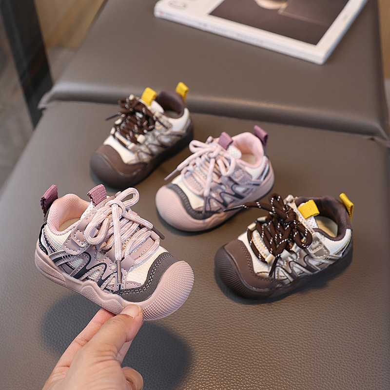 1-3岁秋季款时尚拼色男宝宝休闲鞋小童软底舒适儿童舒适运动鞋潮