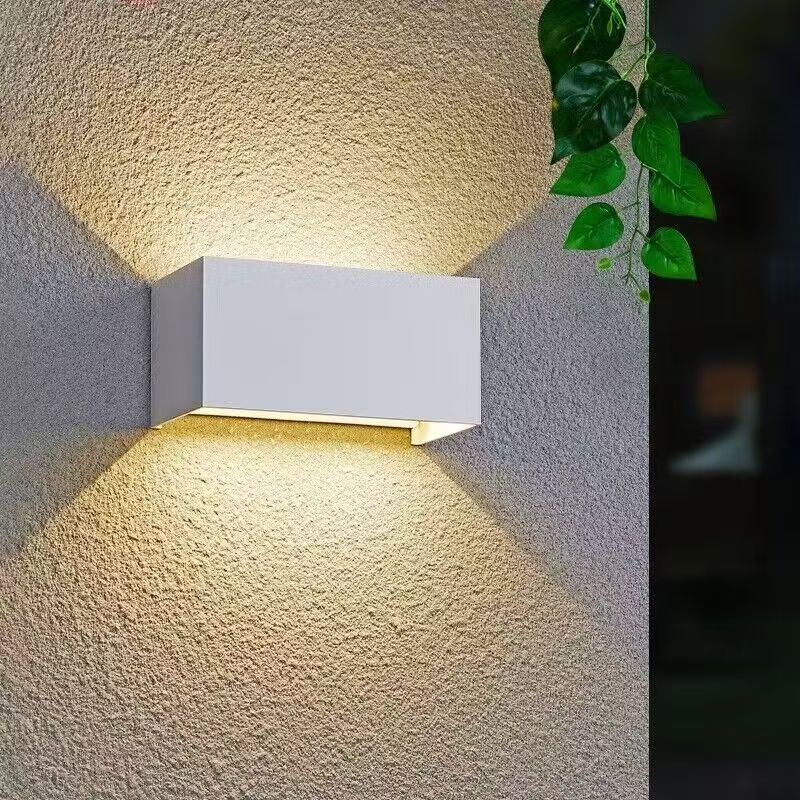 Outdoor waterproof wall lamps, modern and simple wall-washing, corridor, balcony, garden, villa indoor and outdoor decorative wall lamps details Picture