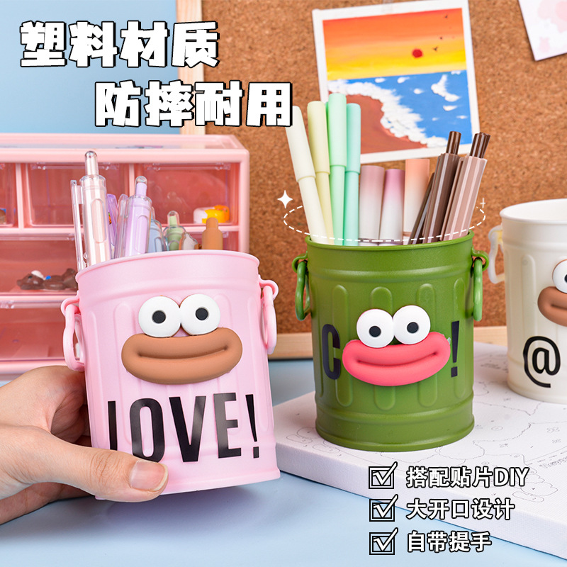 Cute and funny creative pen holder, American retro small bucket, desktop office stationery, student ins style pen holder details Picture
