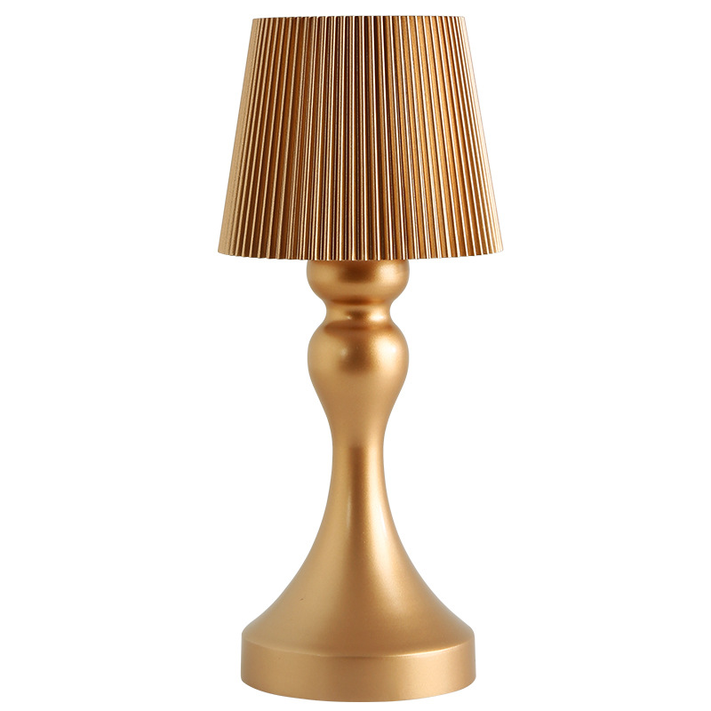 Amazon Modern USB Charging Cross-border Mermaid Desk Lamp, bar bedroom bedside lamp, creative night light Item Picture