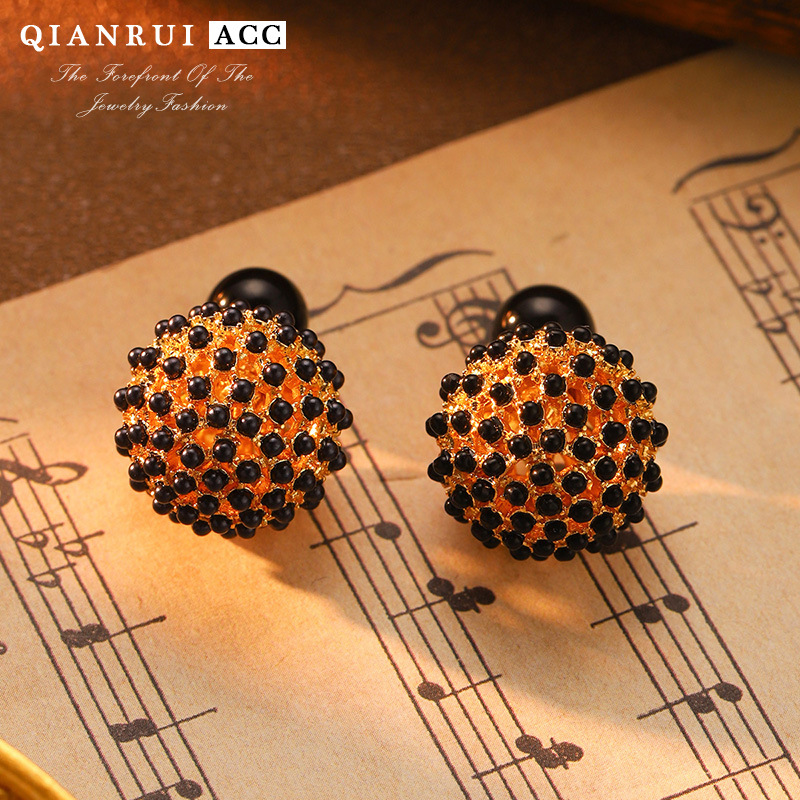 法式气质电镀镂空球耳环耳饰高级感耳钉饰品配件复古镶钻几何大气