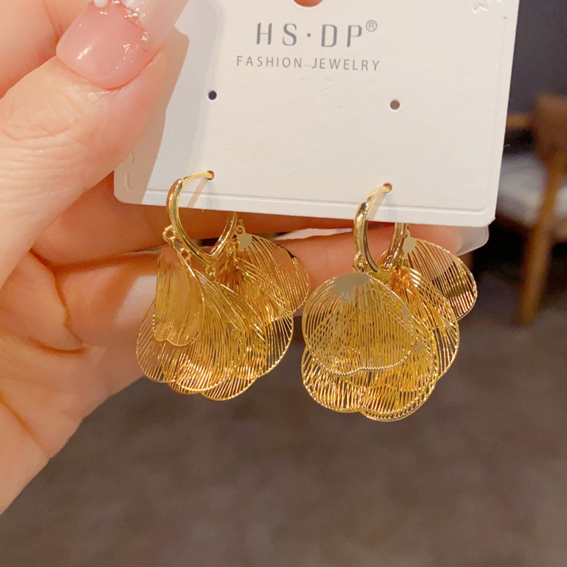 欧美复古夸张金属镂空银杏叶耳扣气质时尚简约个性独特设计感耳坠详情图3