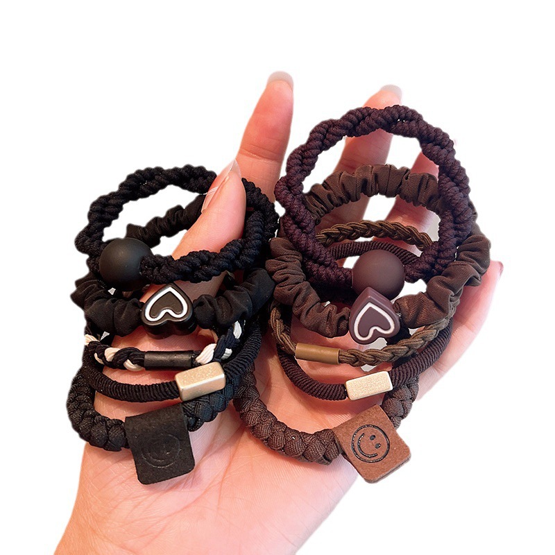 The women's hair tie with a rubber band features a simple and elegant style. It is a high-elasticity and durable hair band with a 2024 new style Item Picture