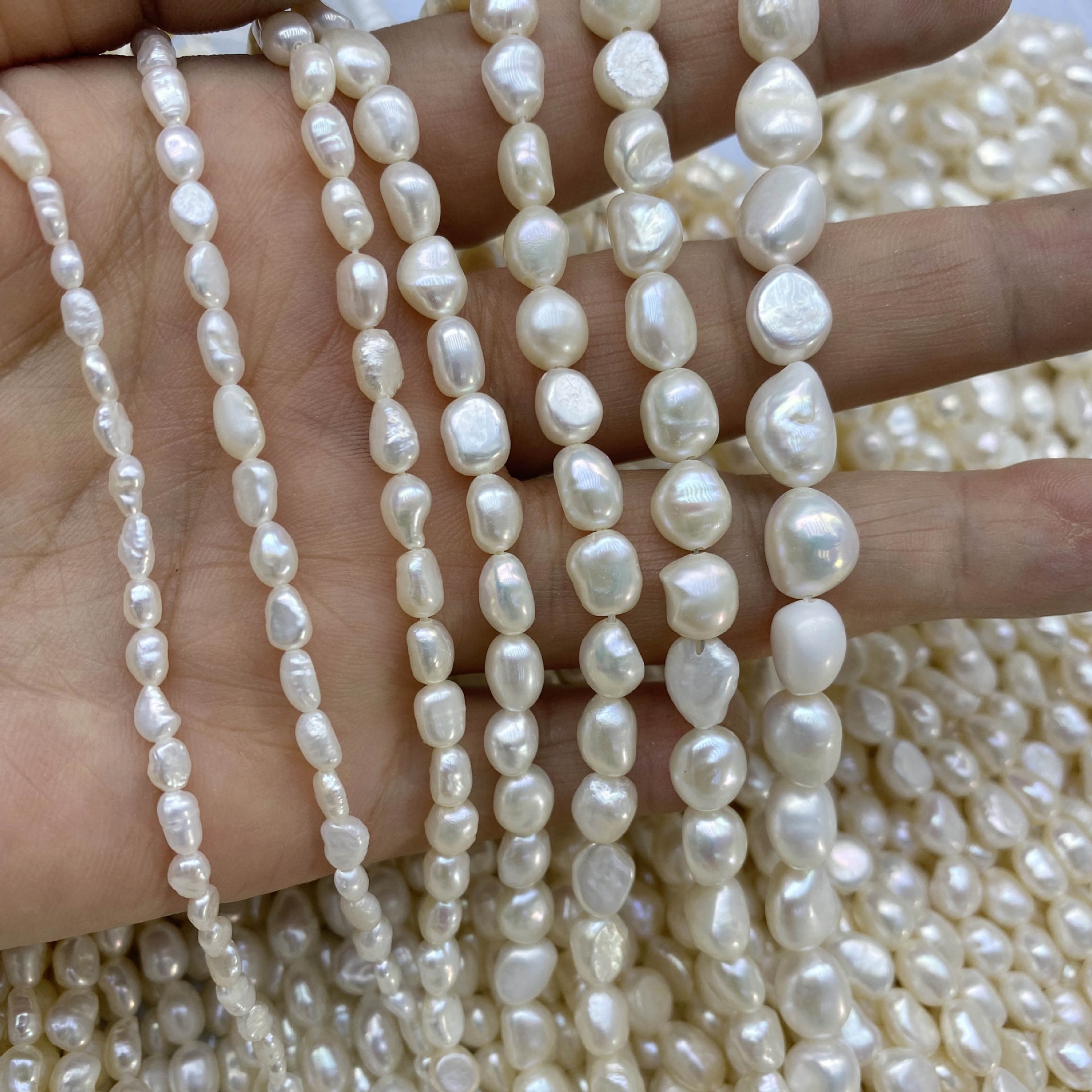 Natural freshwater pearls 2-9mm, Baroque irregular-shaped two-sided smooth straight-hole pearls, irregular stone accessories, loose pearls