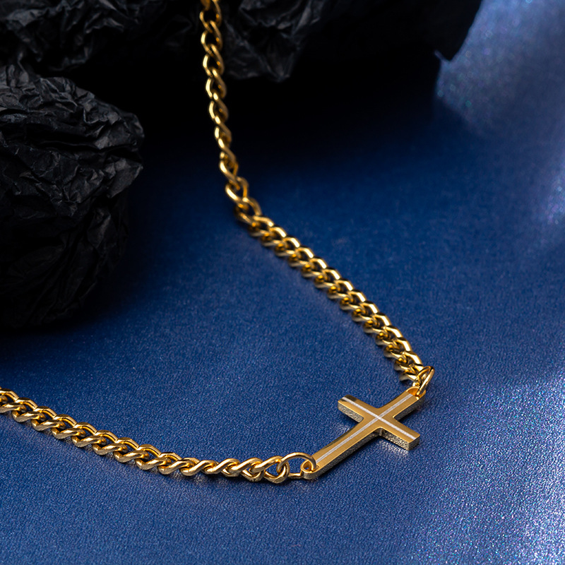 The new 2024 Amazon Shein necklace, side chain, versatile sweater chain, couple's cross titanium steel necklace pendant Specification image