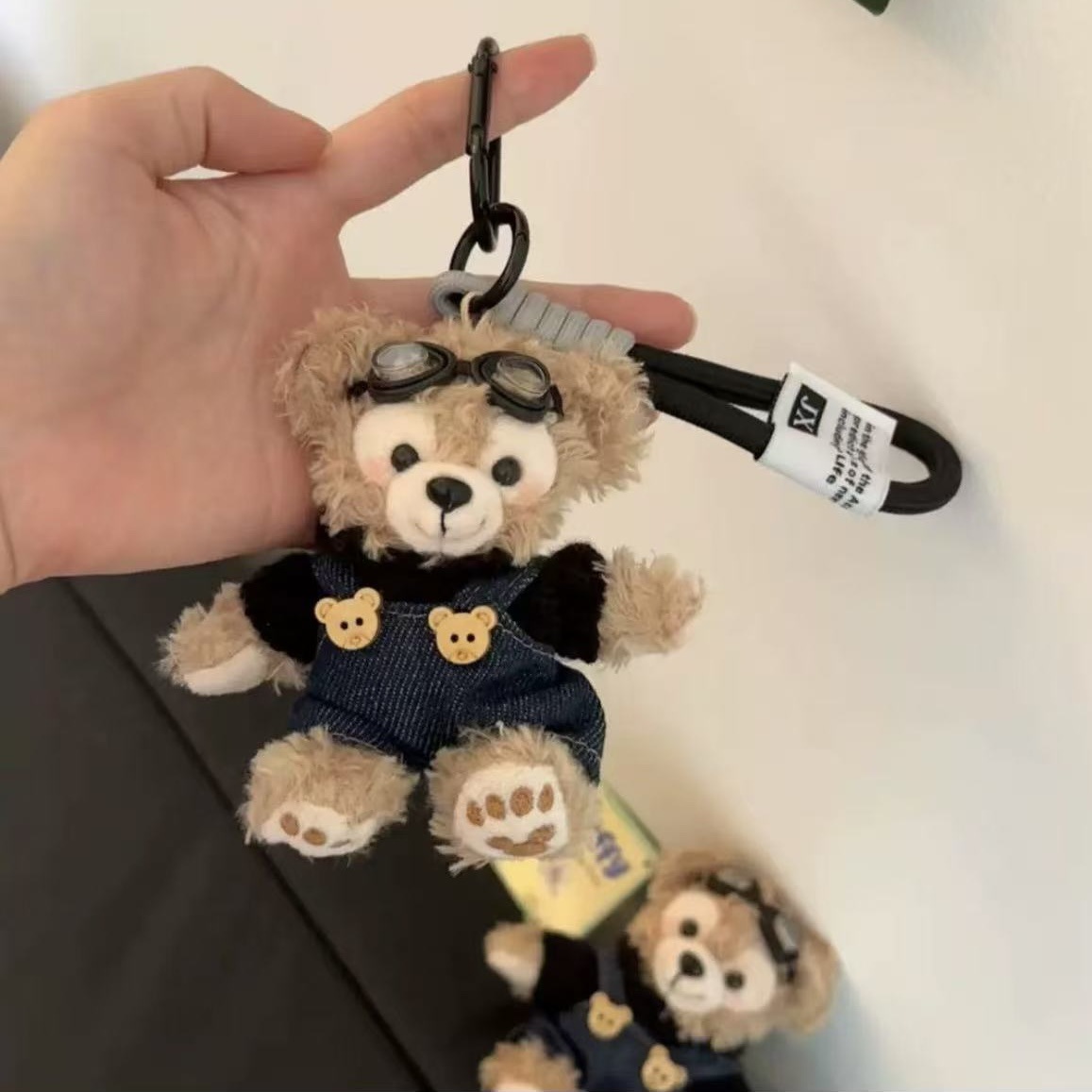 Autumn and winter retro Shirley Medley bear bag pendant, car keychain, plush doll, plush toy gift Application Scenario