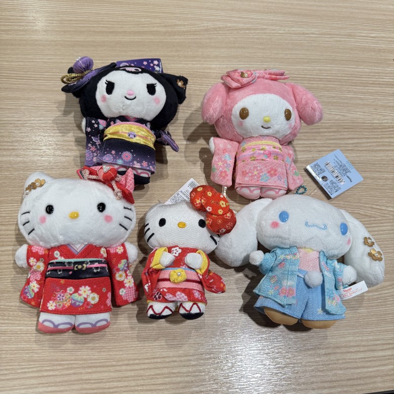 ai玩具/AI玩具/哭哭马/ai/星星人产品图