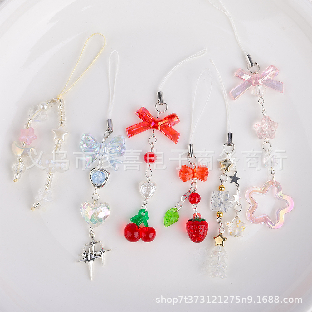 Original red cherry mobile phone pendant, strawberry gumbun chain, gumbun pendant, card book, bag pendant, keychain, lanyard Application Scenario