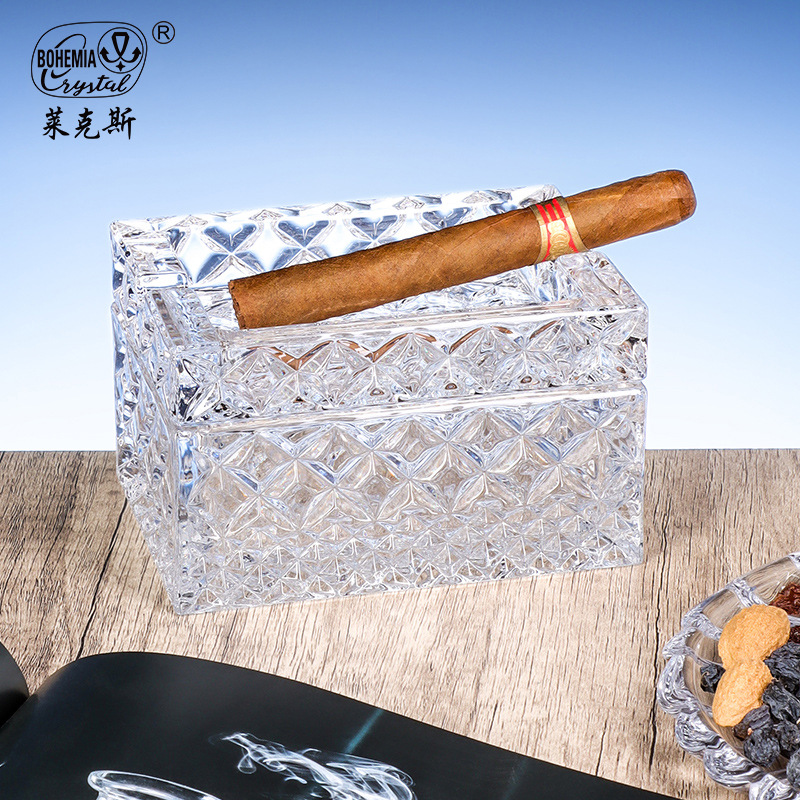 Czech imported crystal ashtray, engraved whisky glass, double-layer ashtray, practical business gift for customers details Picture