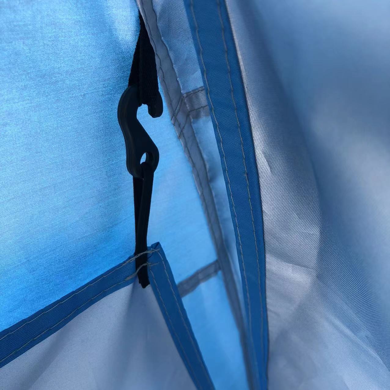 Foreign trade export beach sun protection and shading tents, outdoor fishing and camping tents, travel tents, automatic beach tents Application Scenario