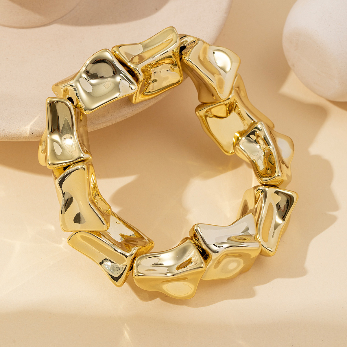 Factory direct sales of cross-border best-selling irregular gold-plated CCB bracelets, fashionable and personalized jewelry, wholesale of European and American accessories