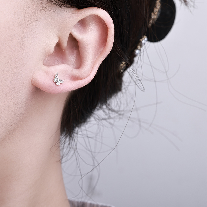 Zhuoheng Selection 2026 New Style Fine Sparkling Micro-inset Zircon butterfly ear Bone Stud Women's French retro light Luxury Elegant simple Individual Exquisite earrings and Earrings